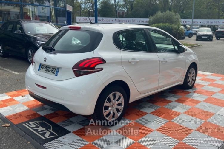 Peugeot 208 AFFAIRE BlueHDi 100 PREMIUM PACK GPS 2PL 7000 € HT - <small></small> 8.450 € <small>TTC</small> - #2