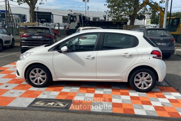 Peugeot 208 AFFAIRE BlueHDi 100 PREMIUM PACK GPS 2PL 7000 € HT - <small></small> 8.450 € <small>TTC</small> - #5