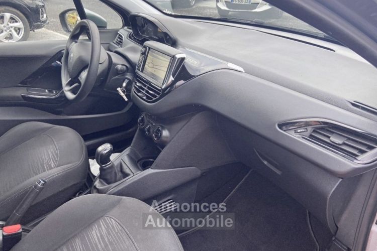Peugeot 208 AFFAIRE BlueHDi 100 PREMIUM PACK GPS Radar Caméra 2PL - <small></small> 10.450 € <small>TTC</small> - #20