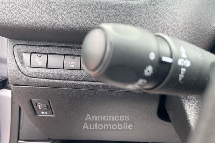 Peugeot 208 AFFAIRE BlueHDi 100 PREMIUM PACK GPS Radar Caméra 2PL - <small></small> 10.450 € <small>TTC</small> - #26