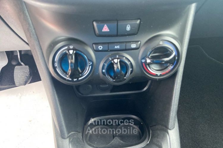 Peugeot 208 AFFAIRE BlueHDi 100 PREMIUM PACK GPS Radar Caméra 2PL 6600 € HT - <small></small> 7.950 € <small>TTC</small> - #24