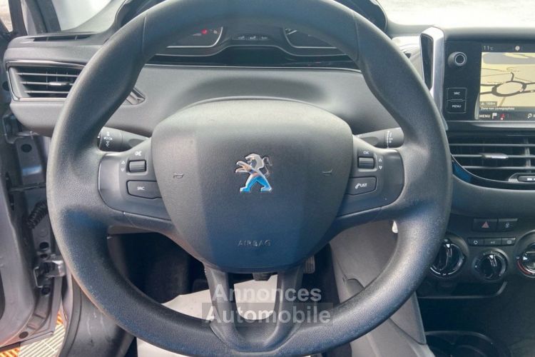 Peugeot 208 AFFAIRE BlueHDi 100 PREMIUM PACK GPS Radar Caméra 2PL 6600 € HT - <small></small> 7.950 € <small>TTC</small> - #25