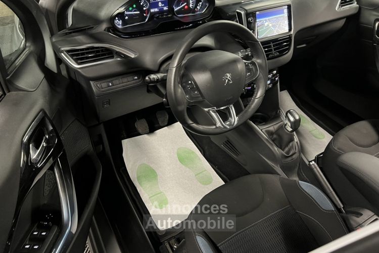 Peugeot 208 ALLURE 1.6 VTI 120 Cv PREMIERE MAIN / 45 200 Kms GPS TACTILE CRIT AIR 1 - GARANTIE 1 AN - <small></small> 8.970 € <small>TTC</small> - #6