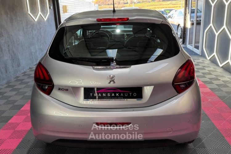 Peugeot 208 Allure 82ch 1.2 BVM5 Courroie Distribution OK Radar AR Clim auto Apple Carplay - <small></small> 7.990 € <small>TTC</small> - #34