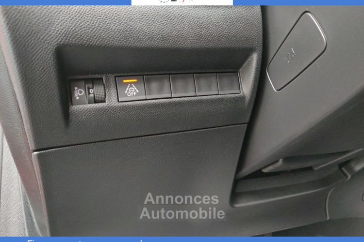 Peugeot 208 Allure PureTech 100 BVM6 Camera AR - <small></small> 21.980 € <small>TTC</small> - #25
