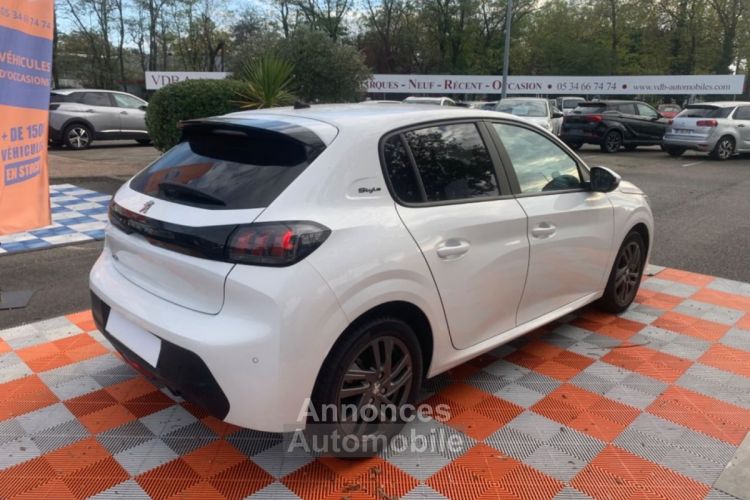 Peugeot 208 BlueHDi 100 BV6 STYLE LEDS JA 16 Radar - <small></small> 14.450 € <small>TTC</small> - #24