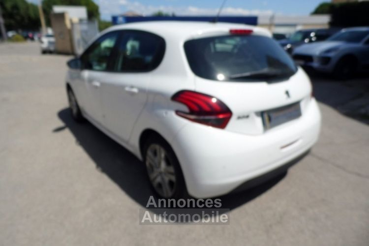 Peugeot 208 BlueHDi 100ch BVM6 Signature - <small></small> 9.990 € <small>TTC</small> - #3