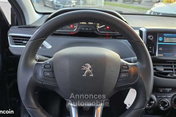 Peugeot 208 BlueHDi 100ch SetS BVM5 Signature - <small></small> 10.890 € <small>TTC</small> - #9