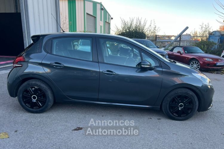 Peugeot 208 BUSINESS 1.6 100ch BVM5 Active Business - <small></small> 9.490 € <small>TTC</small> - #6