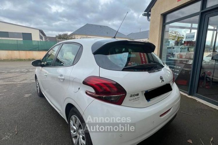 Peugeot 208 Business 1.6 BlueHdi 100 fap - <small></small> 8.990 € <small>TTC</small> - #3