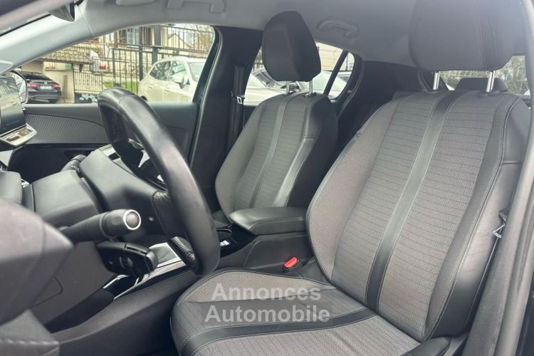 Peugeot 208 BUSINESS BlueHDi 100 S&S ALLURE PACK 1 ERE MAIN APPLE CAR PLAY - <small></small> 10.490 € <small>TTC</small> - #9