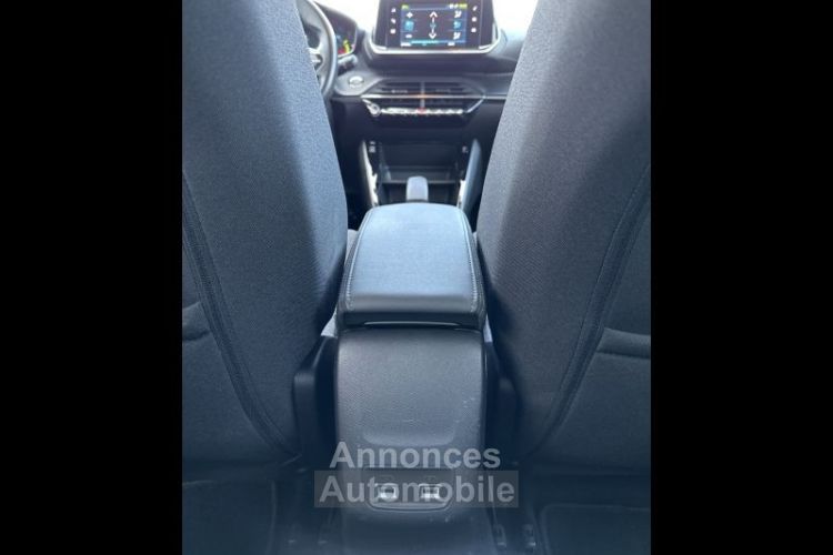 Peugeot 208 e-208 136ch Active - <small></small> 18.990 € <small>TTC</small> - #18