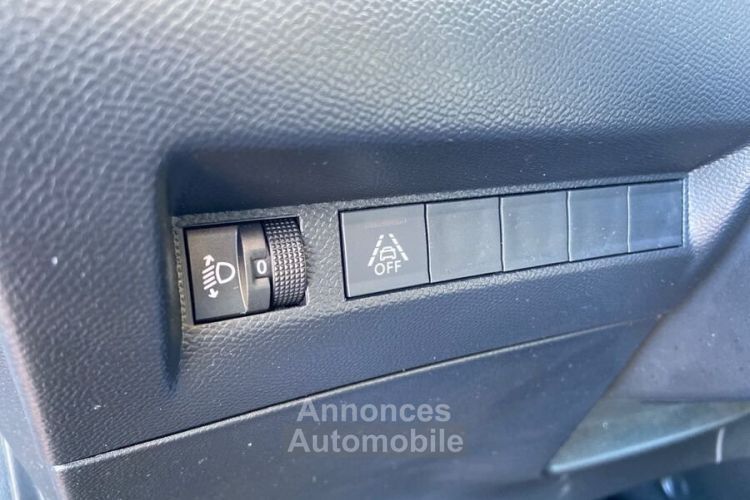 Peugeot 208 ELECTRIQUE 136 ALLURE GPS Caméra ADML 11kW SC - <small></small> 21.450 € <small>TTC</small> - #14