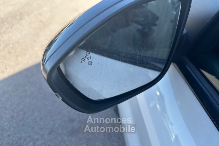 Peugeot 208 Electrique 50 kWh 136ch GT + CAM 360 + RÉGULATEUR + KEYLESS - <small></small> 20.490 € <small>TTC</small> - #10