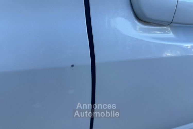 Peugeot 208 Electrique 50 kWh 136ch GT + CAM 360 + RÉGULATEUR + KEYLESS - <small></small> 20.490 € <small>TTC</small> - #45