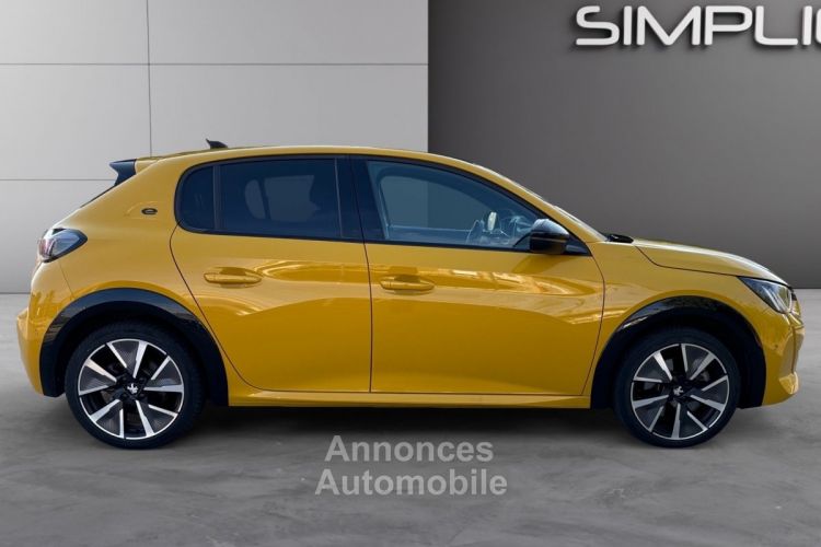 Peugeot 208 Electrique 50 kWh 136ch GT Line *GARANTIE* TOIT PANO / CARPLAY / CAMERA - <small></small> 17.490 € <small>TTC</small> - #8