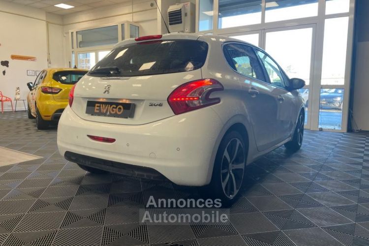 Peugeot 208 GEN-I 1.6L VTI 120 FÉLINE TOIT PANORAMIQUE MOTEUR A CHAINE RÉGULATEUR - <small></small> 6.990 € <small>TTC</small> - #5