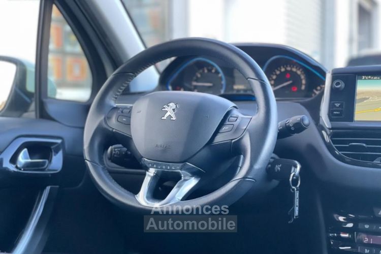 Peugeot 208 GEN-I 1.6L VTI 120 FÉLINE TOIT PANORAMIQUE MOTEUR A CHAINE RÉGULATEUR - <small></small> 6.990 € <small>TTC</small> - #14