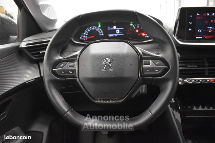 Peugeot 208 GENERATION-I 1.2 101ch ALLURE 1ERE MAIN SUIVI GARANTIE FIABLE OU REMBOURSÉ - <small></small> 13.990 € <small>TTC</small> - #10