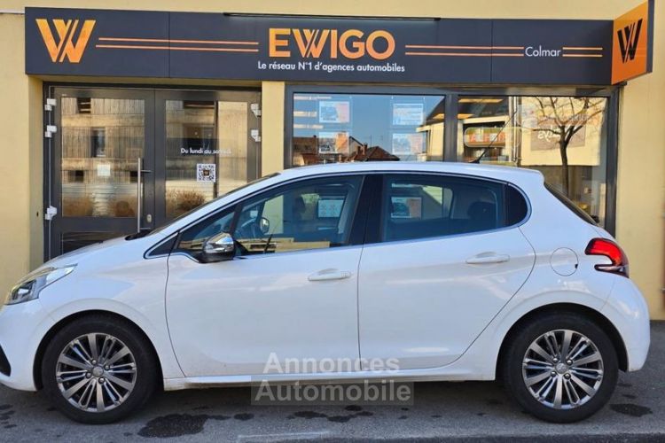 Peugeot 208 GENERATION-I 1.2 110 ch ALLURE START-STOP GPS GARANTIE 6 MOIS - <small></small> 7.290 € <small>TTC</small> - #4