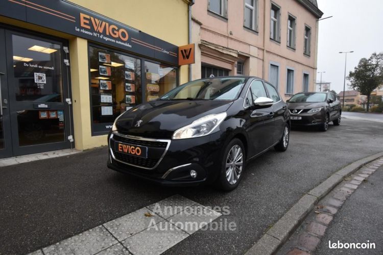 Peugeot 208 GENERATION-I 1.2 80 ch ALLURE GARANTIE 6 MOIS - <small></small> 7.989 € <small>TTC</small> - #1