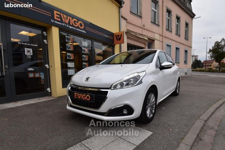 Peugeot 208 GENERATION-I 1.2 82 ch ALLURE GARANTIE 6 MOIS - <small></small> 8.990 € <small>TTC</small> - #1