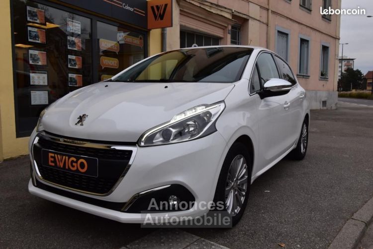 Peugeot 208 GENERATION-I 1.2 82 ch ALLURE GARANTIE 6 MOIS - <small></small> 8.990 € <small>TTC</small> - #2