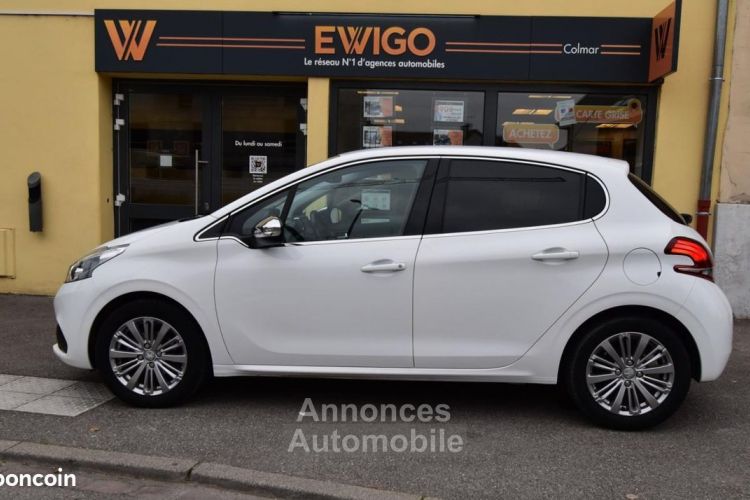 Peugeot 208 GENERATION-I 1.2 82 ch ALLURE GARANTIE 6 MOIS - <small></small> 8.990 € <small>TTC</small> - #4