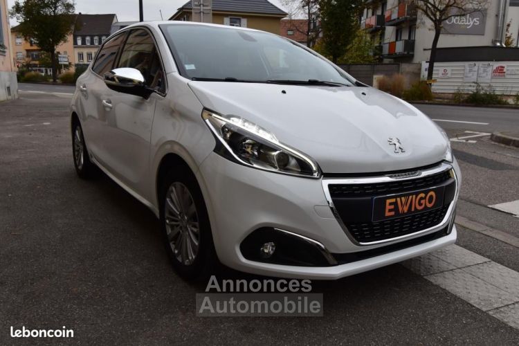 Peugeot 208 GENERATION-I 1.2 82 ch ALLURE GARANTIE 6 MOIS - <small></small> 8.990 € <small>TTC</small> - #8