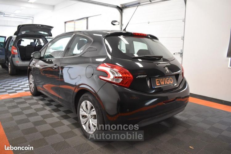 Peugeot 208 GENERATION-I 1.2 82ch ACTIVE COURROIE NEUVE IDEAL JEUNE CONDUCTEUR SUIVI GARANTIE 6... - <small></small> 5.990 € <small>TTC</small> - #3