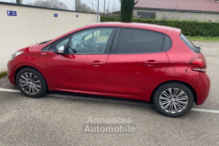 Peugeot 208 GENERATION-I 1.2 82CH STYLE PLUS COURROIES NEUVE - <small></small> 6.990 € <small>TTC</small> - #5