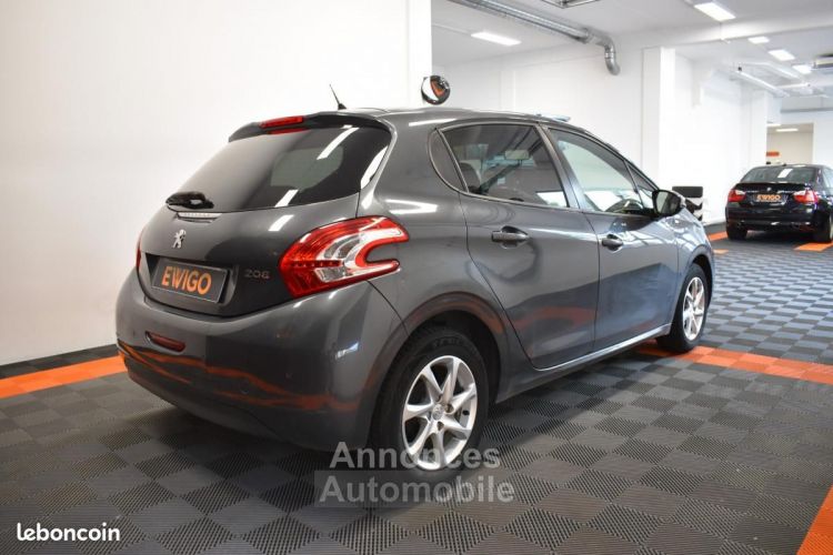 Peugeot 208 GENERATION-I 1.2 82ch STYLE SIÈGES CHAUFFANTS RADAR DE RECUL IDEAL JEUNE CONDUCTEUR... - <small></small> 4.990 € <small>TTC</small> - #6