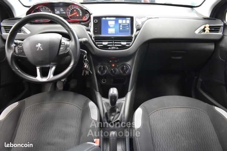 Peugeot 208 GENERATION-I 1.2 82ch STYLE SIÈGES CHAUFFANTS RADAR DE RECUL IDEAL JEUNE CONDUCTEUR... - <small></small> 4.990 € <small>TTC</small> - #9