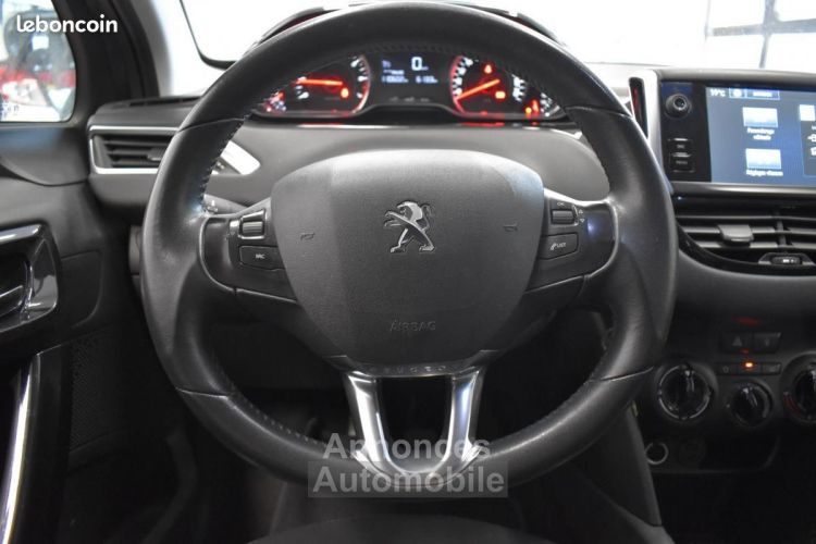 Peugeot 208 GENERATION-I 1.2 82ch STYLE SIÈGES CHAUFFANTS RADAR DE RECUL IDEAL JEUNE CONDUCTEUR... - <small></small> 4.990 € <small>TTC</small> - #12