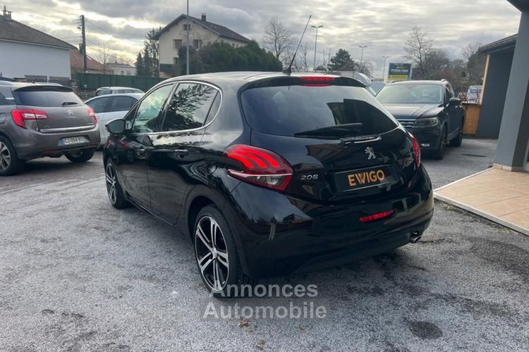 Peugeot 208 GENERATION-I 1.2 PURETECH 110CH GT LINE CARPLAY - <small></small> 8.490 € <small>TTC</small> - #7