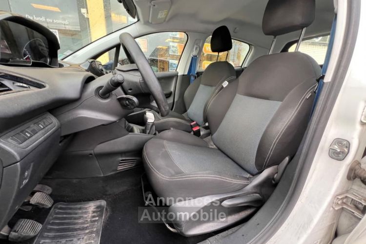 Peugeot 208 GENERATION-I 1.2 PURETECH 70 ACCESS-GARANTIE 6 MOIS COURROIE DE DISTRIBUTION CHANGEE - <small></small> 5.990 € <small>TTC</small> - #9