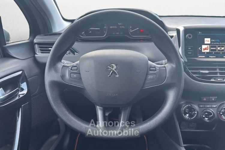 Peugeot 208 GENERATION-I 1.2 PURETECH 70 CH ACTIVE - <small></small> 6.790 € <small>TTC</small> - #12