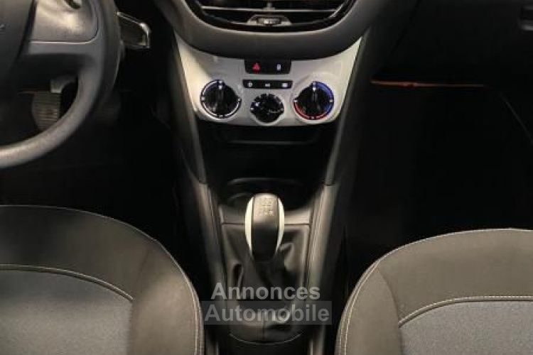 Peugeot 208 GENERATION-I 1.2 PURETECH 70 LIKE - <small></small> 7.990 € <small>TTC</small> - #14