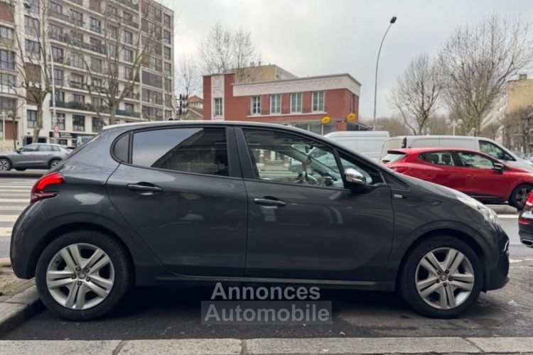 Peugeot 208 GENERATION-I 1.2 PURETECH 80 STYLE COURROIE CHANGÉE - <small></small> 6.490 € <small>TTC</small> - #6