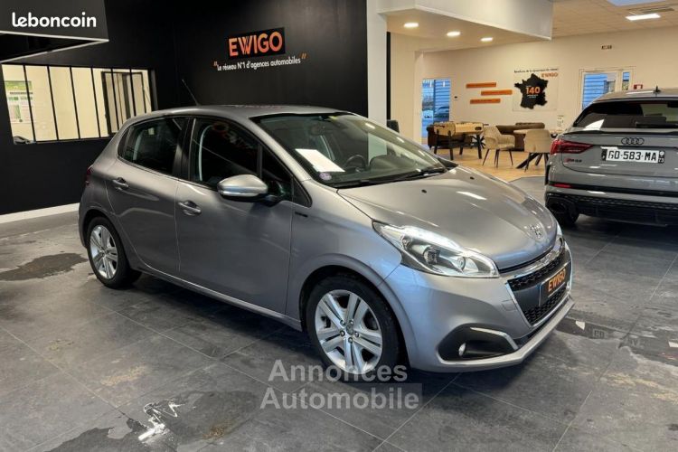 Peugeot 208 GENERATION-I 1.2 PURETECH 80ch SIGNATURE - <small></small> 8.490 € <small>TTC</small> - #3