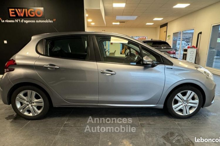 Peugeot 208 GENERATION-I 1.2 PURETECH 80ch SIGNATURE - <small></small> 8.490 € <small>TTC</small> - #4