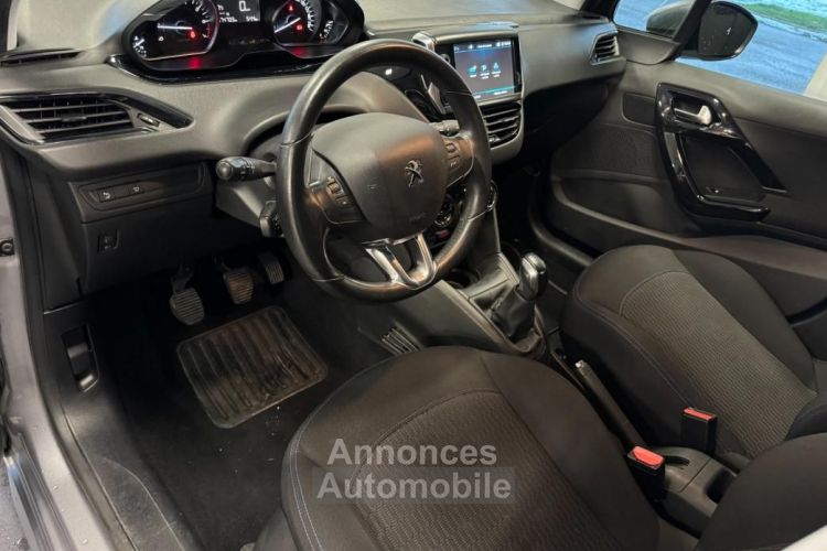 Peugeot 208 GENERATION-I 1.2 PURETECH 80ch SIGNATURE - <small></small> 8.490 € <small>TTC</small> - #9