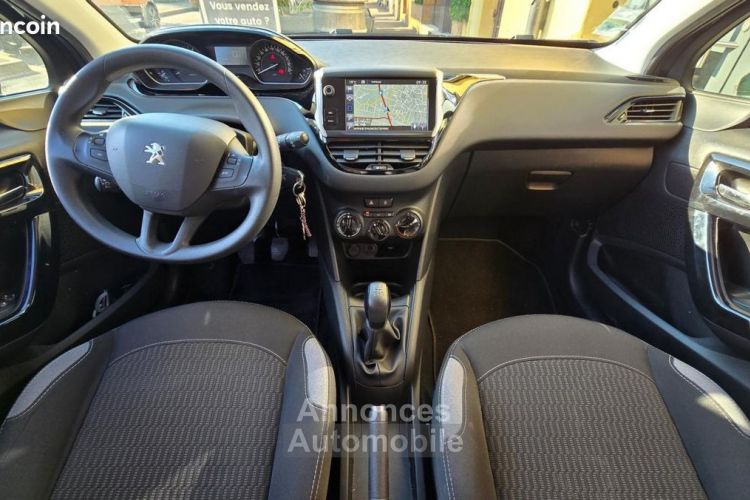 Peugeot 208 GENERATION-I 1.2 VTI 82 CH ACTIVE GARANTIE 6 MOIS - <small></small> 7.490 € <small>TTC</small> - #15