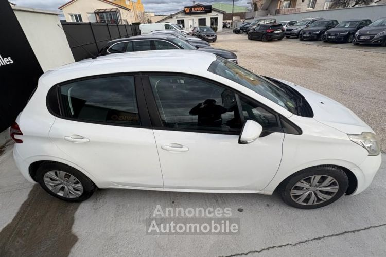 Peugeot 208 GENERATION-I 1.4 HDI 70 ACTIVE - <small></small> 6.401 € <small>TTC</small> - #4