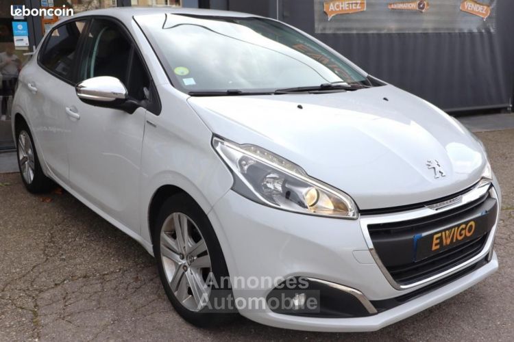 Peugeot 208 GENERATION-I 1.6 BLUEHDI 100 CH STYLE + CARPLAY - <small></small> 8.989 € <small>TTC</small> - #8