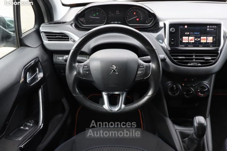 Peugeot 208 GENERATION-I 1.6 BLUEHDI 100 CH STYLE + CARPLAY - <small></small> 8.989 € <small>TTC</small> - #18