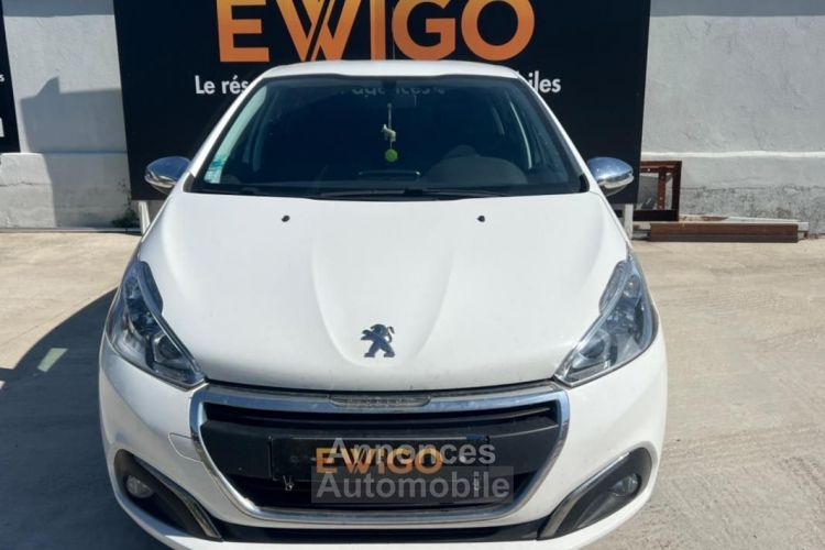 Peugeot 208 GENERATION-I 1.6 BLUEHDI 75 ch STYLE - <small></small> 9.489 € <small>TTC</small> - #2