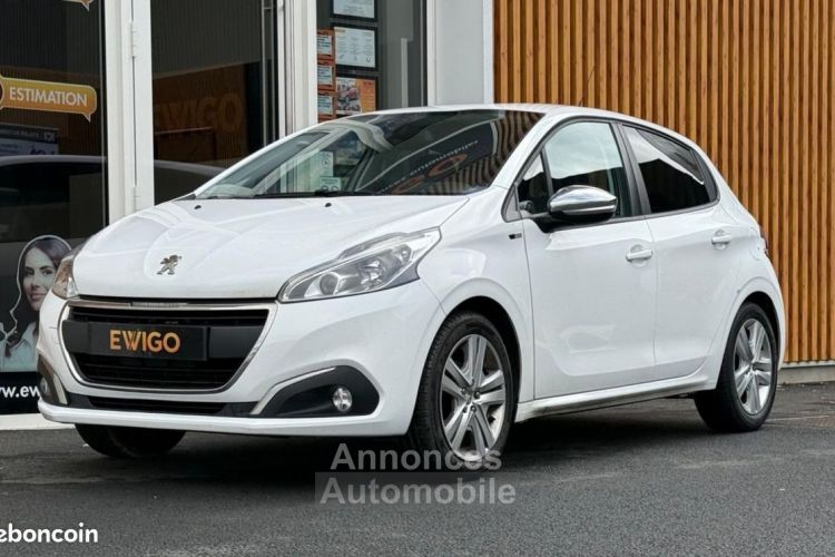 Peugeot 208 GENERATION-I 80Cv STYLE KIT DISTRI NEUF - <small></small> 5.480 € <small>TTC</small> - #3