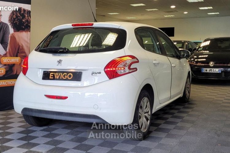 Peugeot 208 GENERATION-I SOCIETE 1.6 HDI 92ch AFFAIRE PACK CLIM CONFORT + 5825 HT - <small></small> 6.990 € <small>TTC</small> - #6