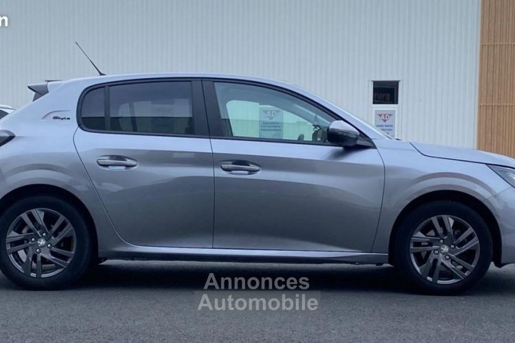 Peugeot 208 GENERATION-II 100 STYLE START&STOP ANDROID+APPLE CARPLAY TRES FAIBLE KILOMÉTRAGE EN... - <small></small> 14.290 € <small>TTC</small> - #7